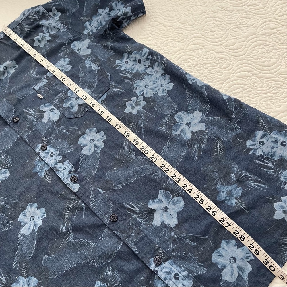 Levi’s Men's Button Down Short Sleeve Shirt Blue Tropical Print Size XL - Picture 7 of 11